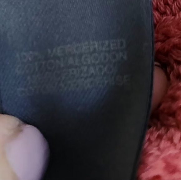 Liz Claiborne Coral V-Neck Sweater - Picture 6 of 8